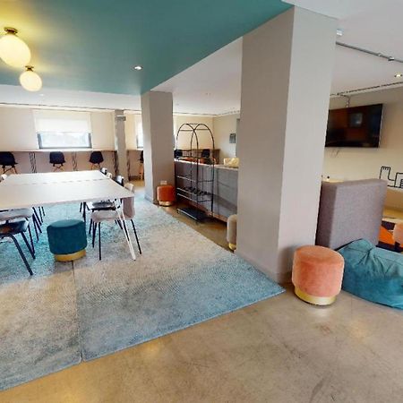 For Students Only Private Bedrooms With Shared Kitchen And Studios At Iq Haywood House In London Londres Exterior foto