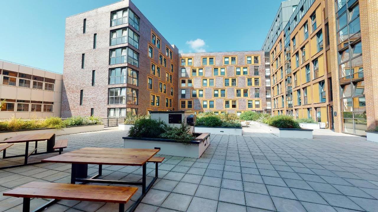For Students Only Private Bedrooms With Shared Kitchen And Studios At Iq Haywood House In London Londres Exterior foto