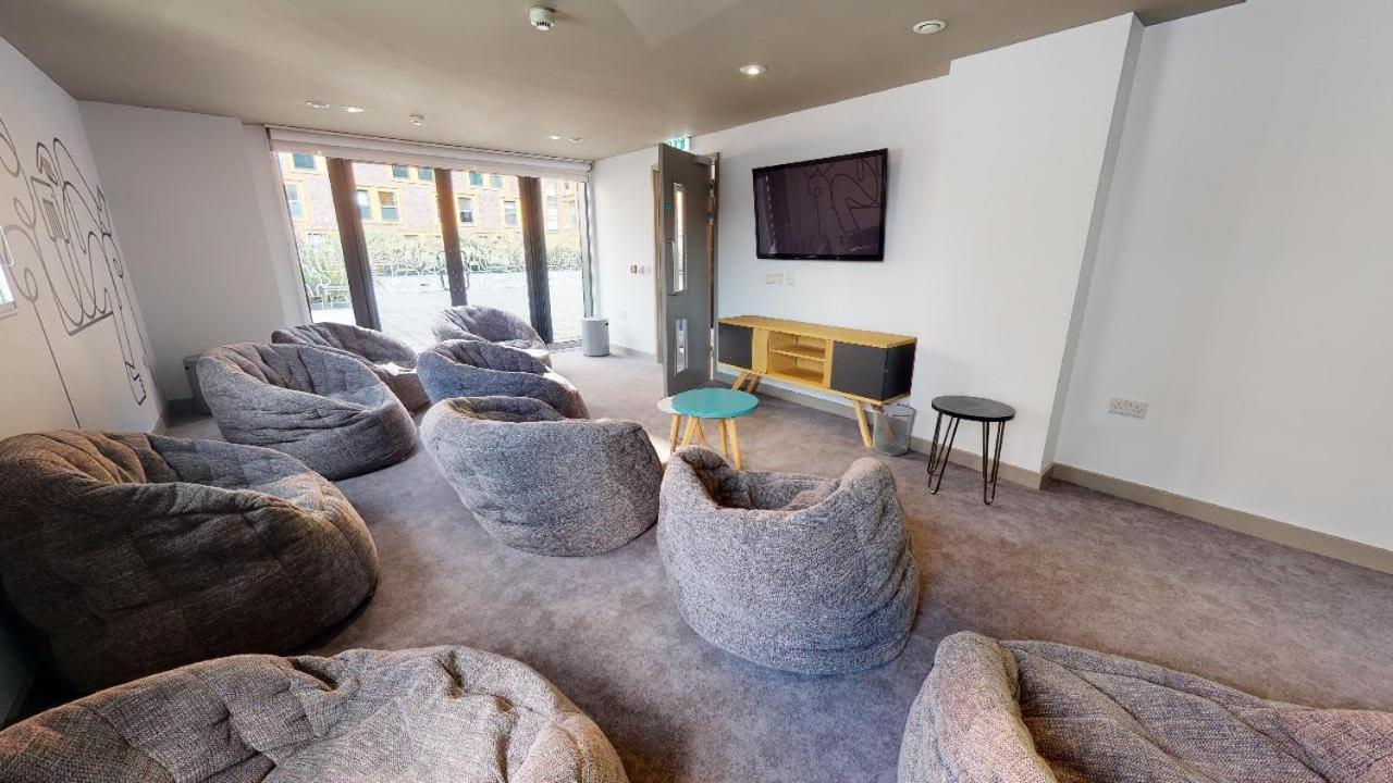 For Students Only Private Bedrooms With Shared Kitchen And Studios At Iq Haywood House In London Londres Exterior foto