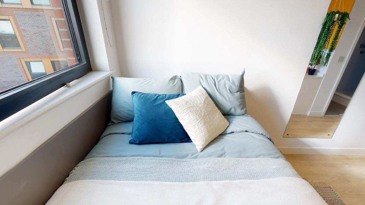For Students Only Private Bedrooms With Shared Kitchen And Studios At Iq Haywood House In London Londres Exterior foto